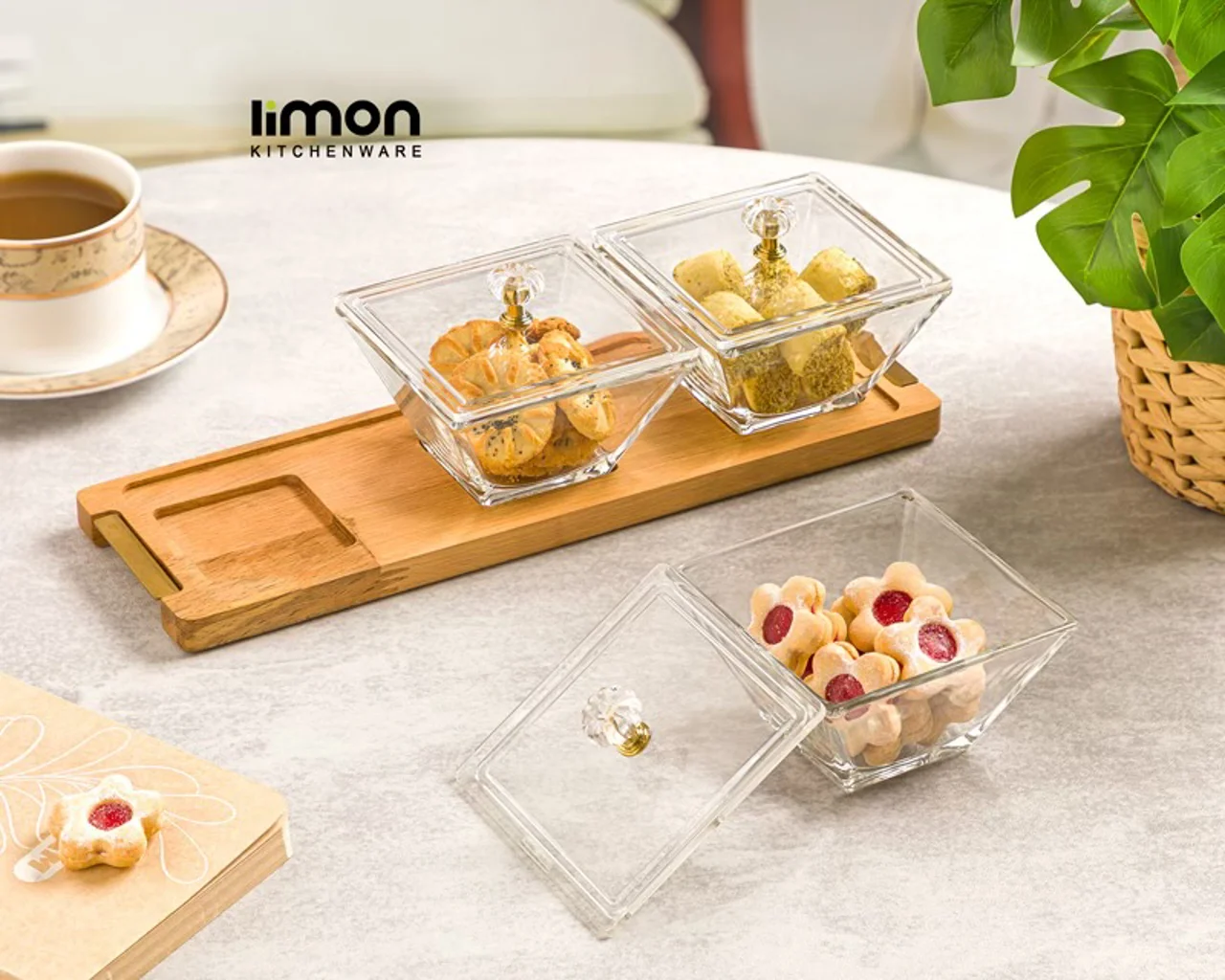 اردو خوری مربع درب دار 3 عددی پایه چوبی کد 2242